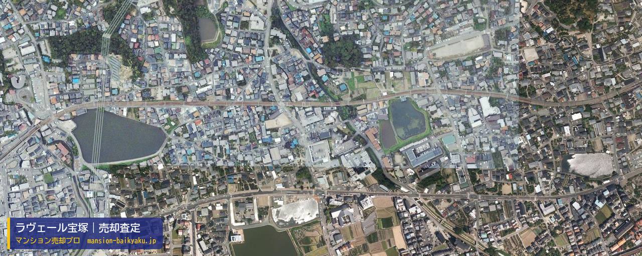 ラヴェール宝塚の売却査定・買取価格｜宝塚市山本西（マンション売却プロ作成の航空写真（町の中心））