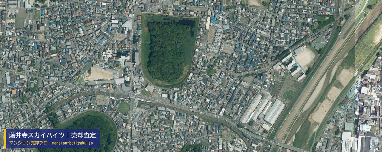 藤井寺スカイハイツの売却査定・買取価格｜藤井寺市国府（マンション売却プロ作成の航空写真（町の中心））